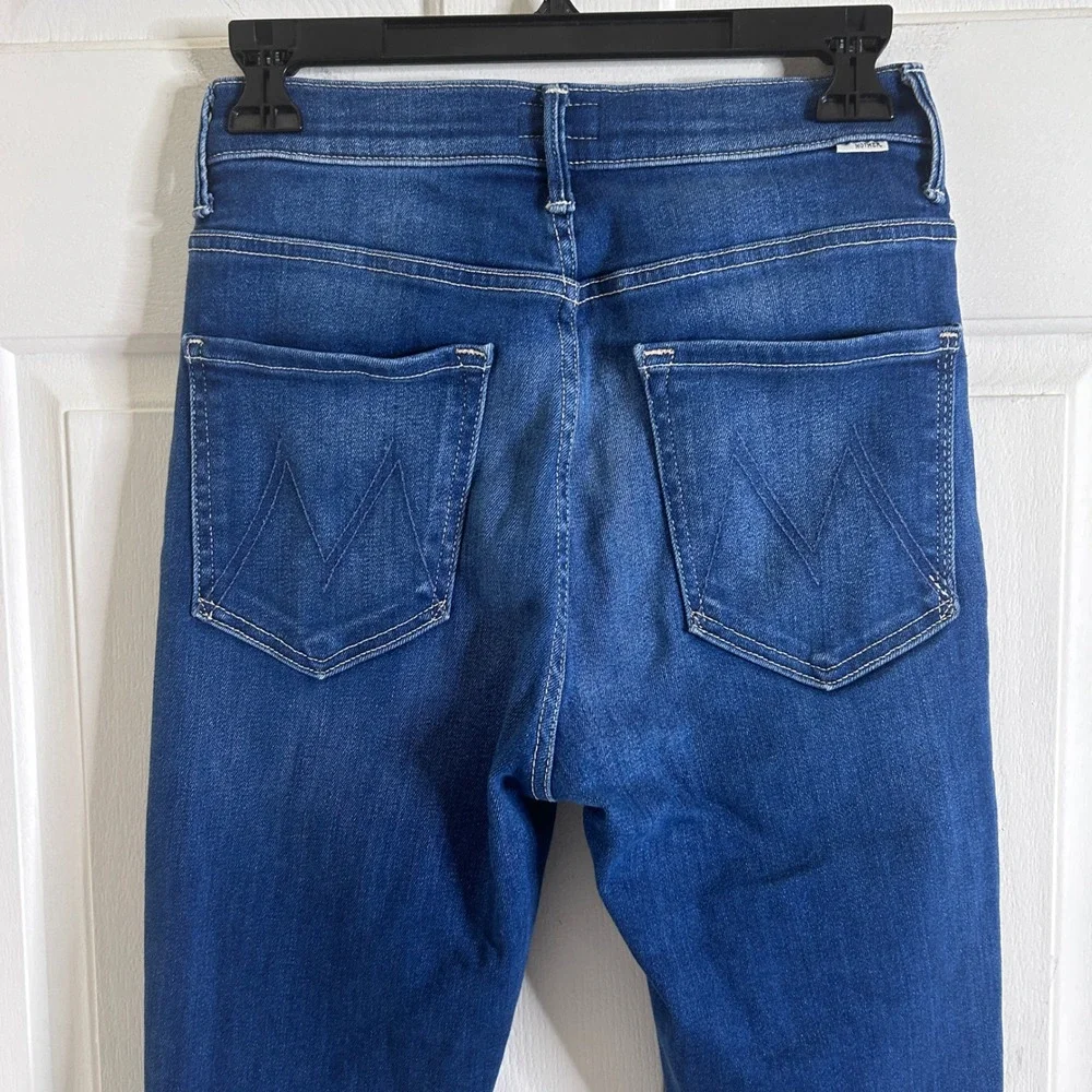MOTHER The Swooner Ankle Fray Jeans In Taxi Women's size 27 Raw Hem